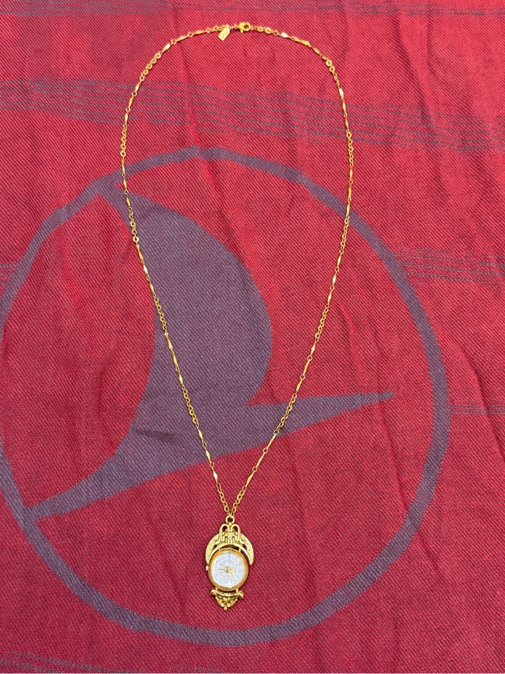 Vintage 1928 Jewelry Co Gold-Tone Swivel Pendant Watch Necklace 32’ Ladies - Picture 12 of 15